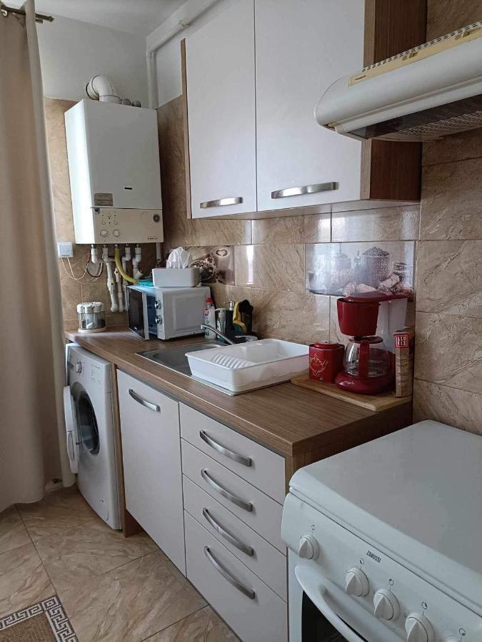Apartament Apartament zona centrala Hunedoara Zewnętrze zdjęcie